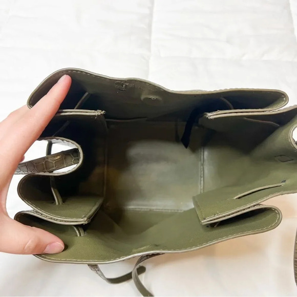 Free People Aster Green Crocodile Crossbody Purse - Picture 5 of 7